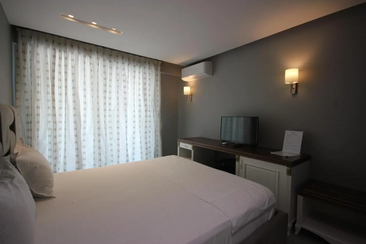 Hotel Wilson Kodermarlekaj 4*,